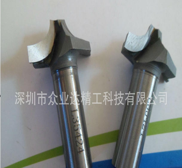 ما هي سرعة الدوران ومعدل التغذية لقاطع طحن اللحام？