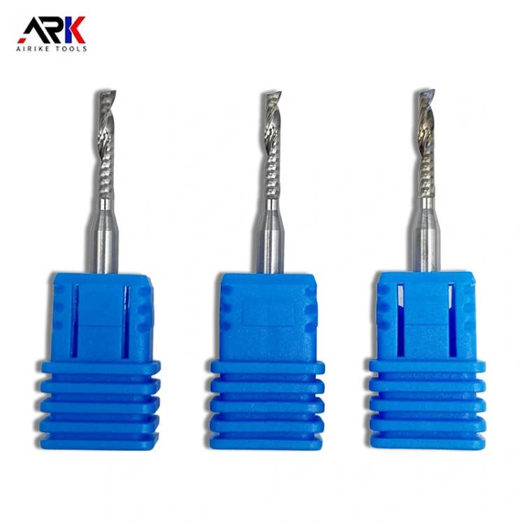 قاطع تفريز أحادي الحافة بقطر صغير