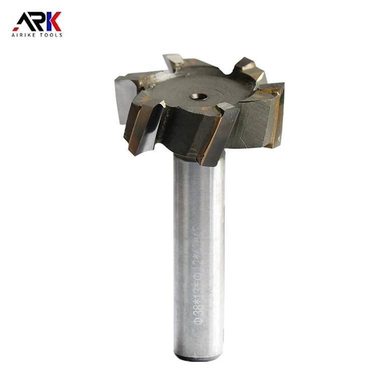 قاطع ملحوم من النوع T