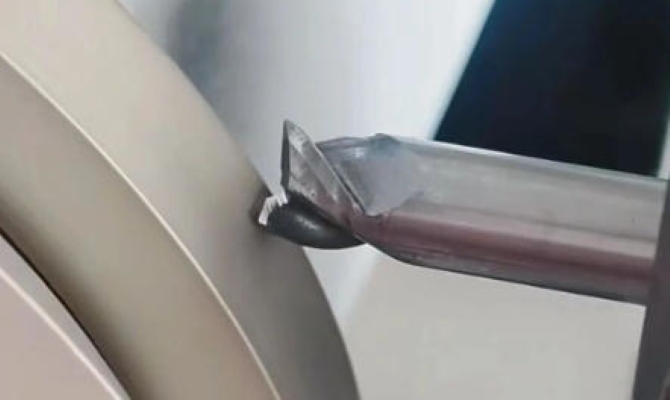 هل استخدمت قاطع الطحن مباشرة من الصندوق ؟ كيف تقطعها في نصف ساعة فقط ؟